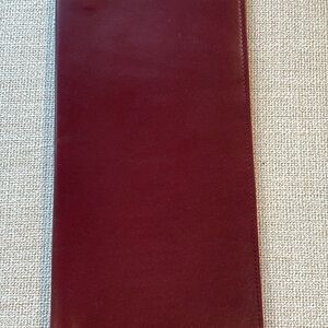 Manhattan Limited Elegant Burgundy Leather Wallet